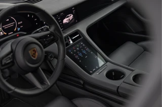 Porsche Taycan – thumbnail 14
