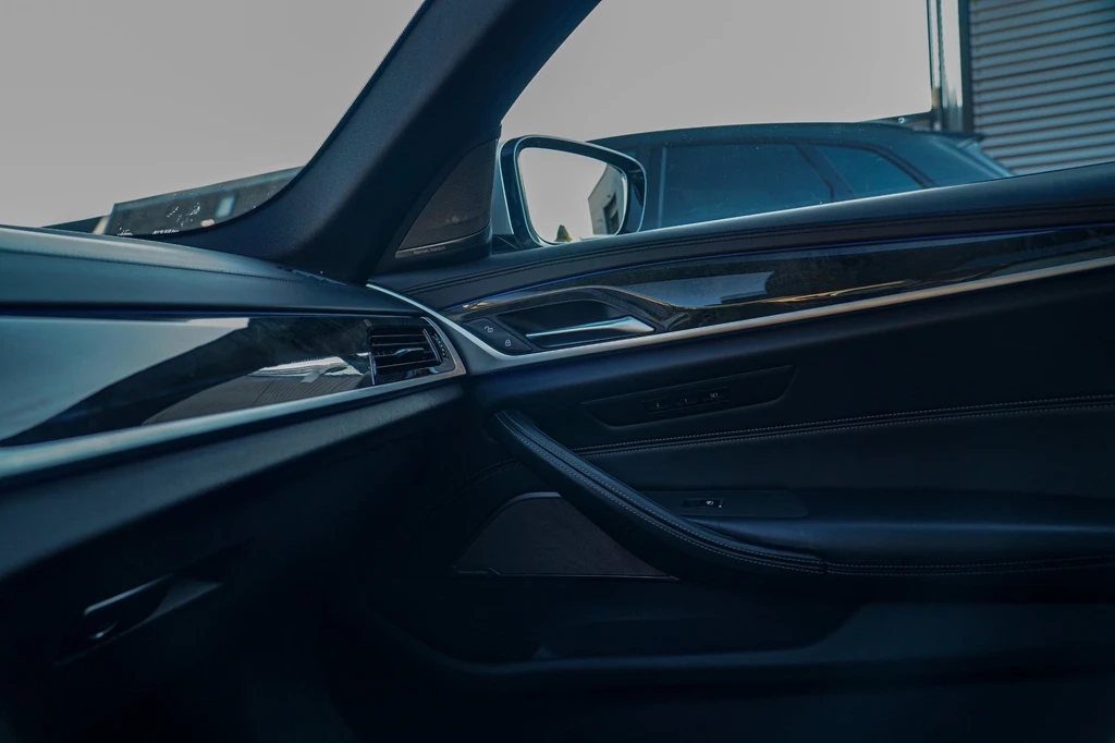 BMW 5 Serie – foto 31