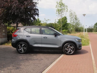 Volvo XC40 – thumbnail 7