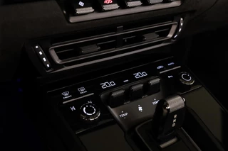 Porsche 911 – thumbnail 32