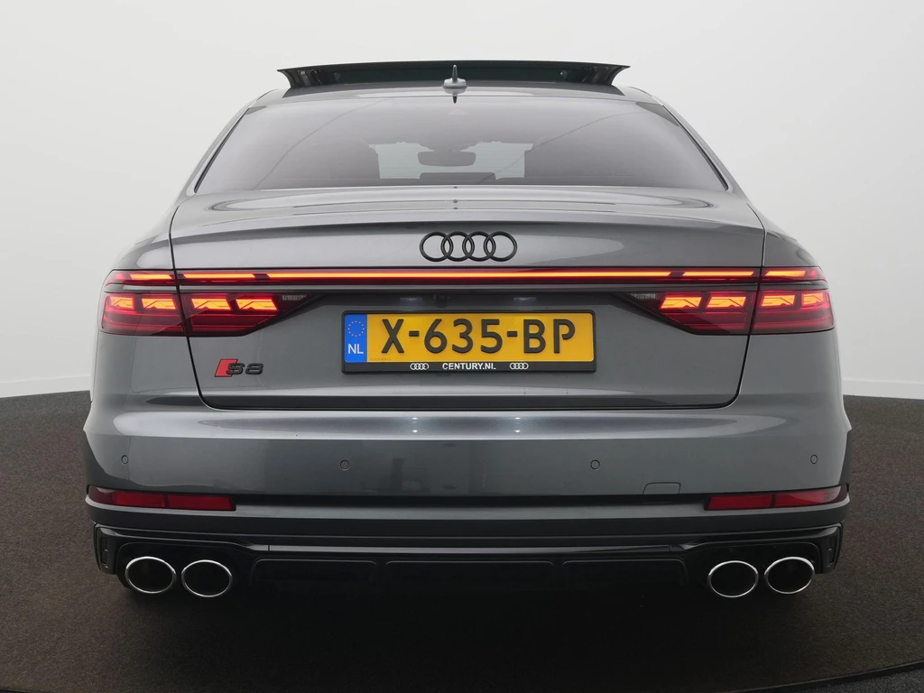 Audi S8 – foto 5