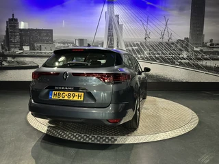 Renault Mégane Estate – thumbnail 8
