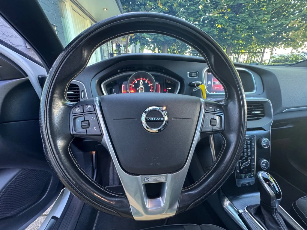 Volvo V40 – foto 23