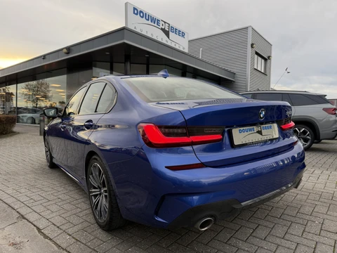 BMW 3 Serie 330i M Sport Adapt. Cruise | 360-Camera | HiFi | Stoelverw. | Sfeerverlichting