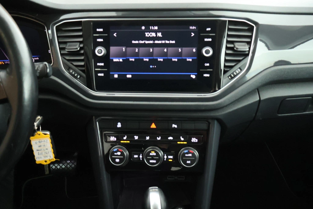 Volkswagen T-Roc – foto 13