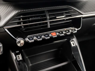 Peugeot 2008 – thumbnail 11