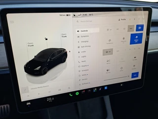 Tesla Model Y – thumbnail 14
