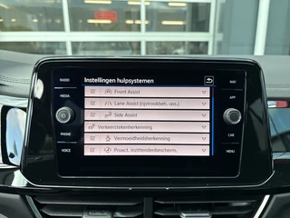 Volkswagen T-Roc – thumbnail 25