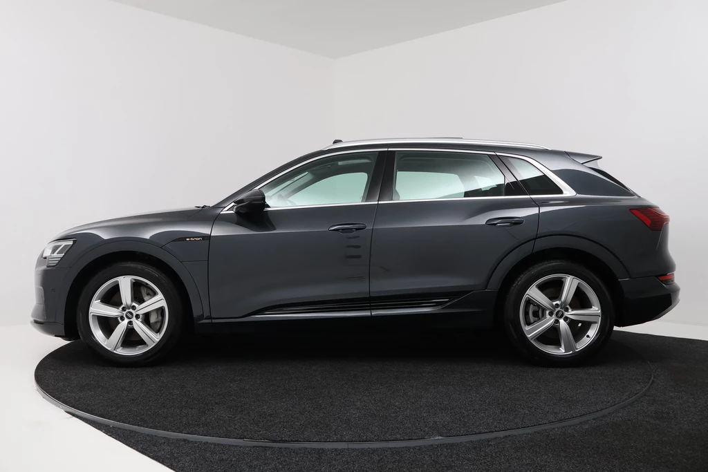 Audi e-tron – foto 2