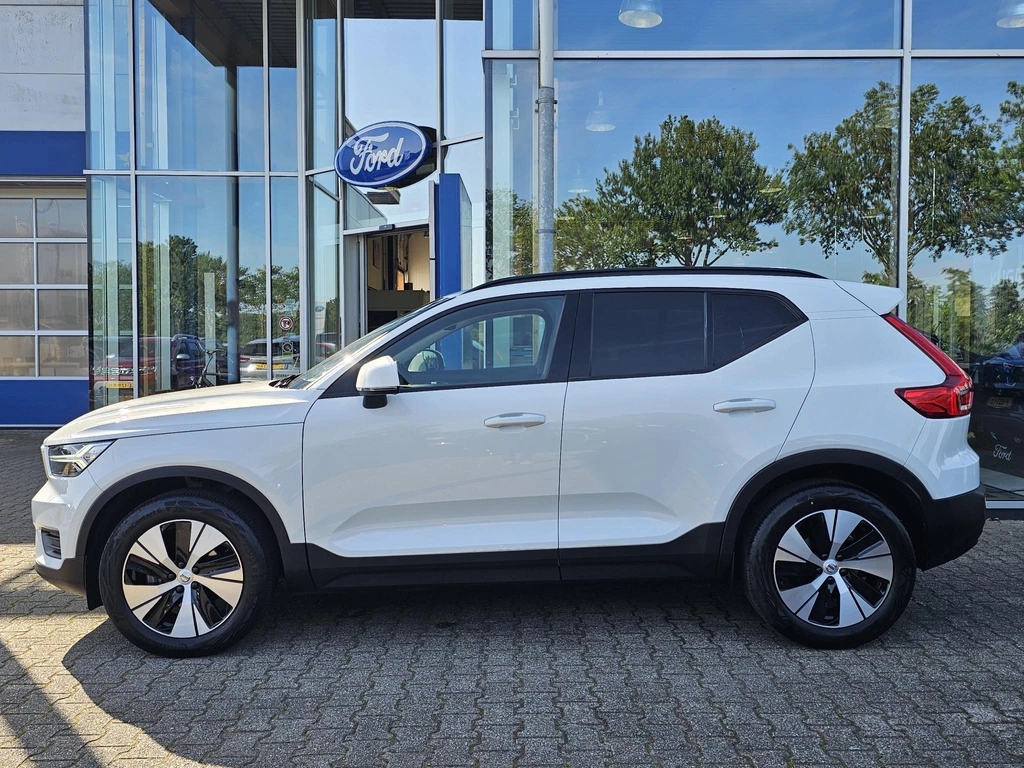 Volvo XC40 – foto 2
