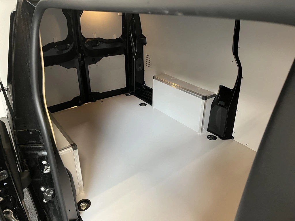 Peugeot e-Expert – foto 25
