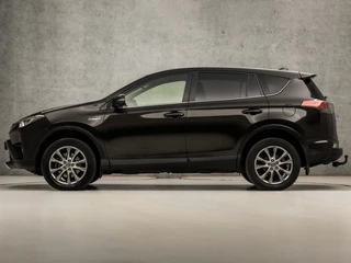 Toyota RAV4 – thumbnail 3