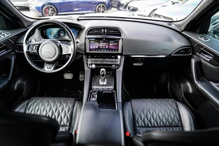 Jaguar F-PACE – thumbnail 57