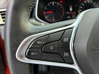 Renault Clio – thumbnail 21
