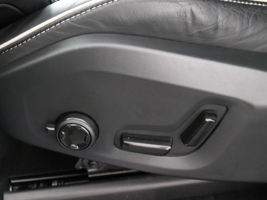 Volvo XC90 – foto 26