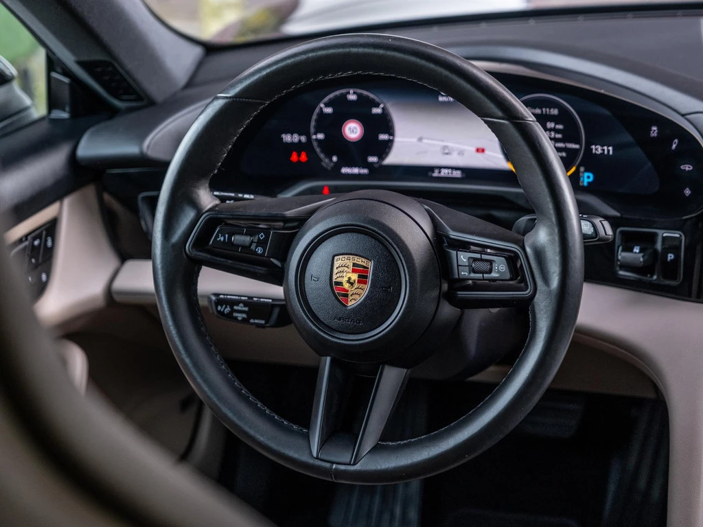 Porsche Taycan – foto 39