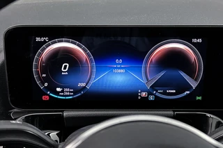 Mercedes-Benz EQA – thumbnail 12