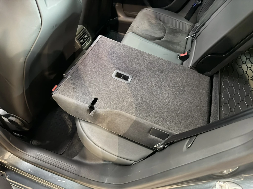SEAT Leon – foto 43