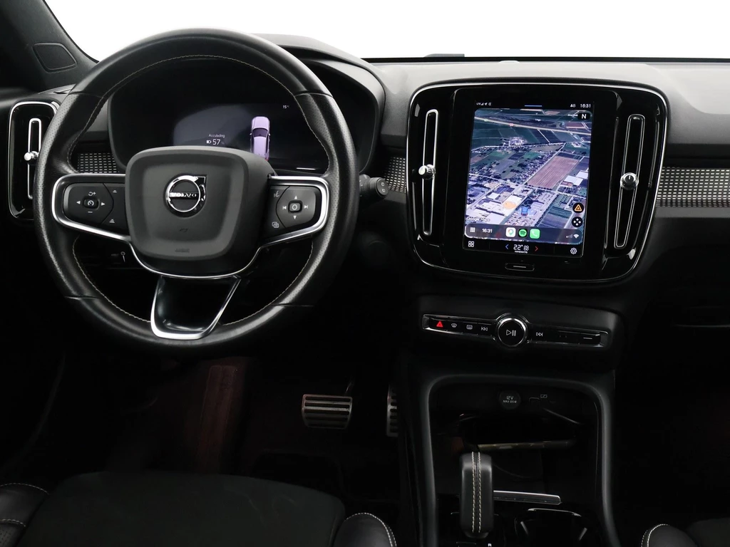 Volvo XC40 – foto 15