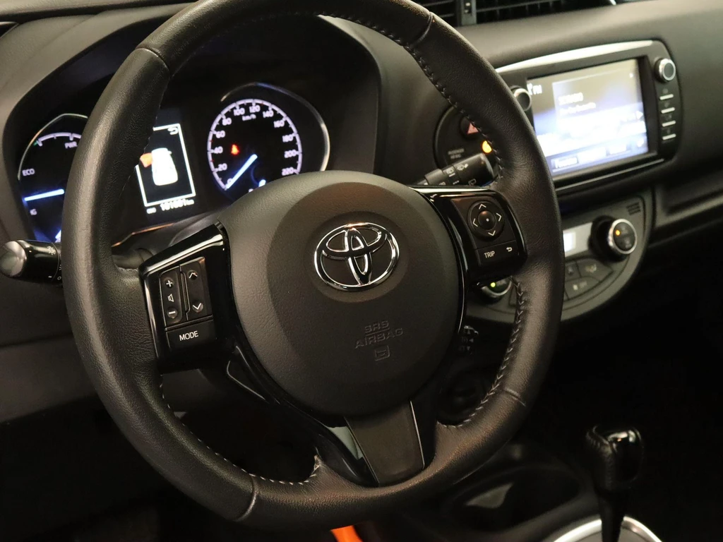 Toyota Yaris – foto 11