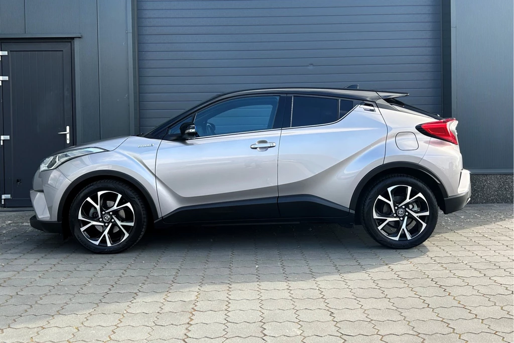 Toyota C-HR – foto 2