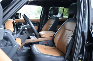 Land Rover Defender – thumbnail 10