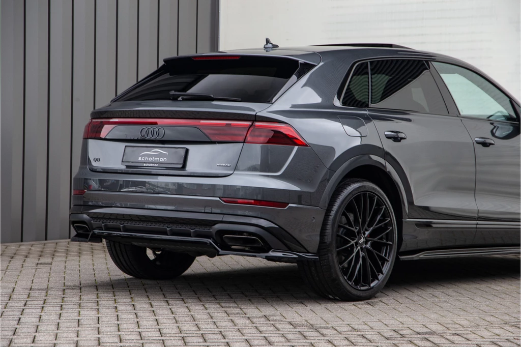 Audi Q8 – foto 7