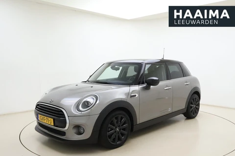 MINI 5-Deurs 1.5 Cooper 60 Years Edition Automaat | Navigatie | Climate control | Parkeersensoren |5 Deurs | Lichtmetalen velgen black | Keyless