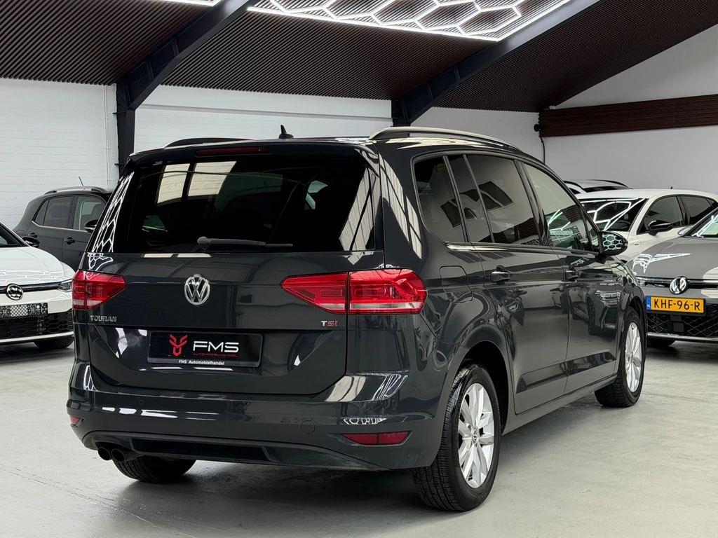 Volkswagen Touran – foto 6