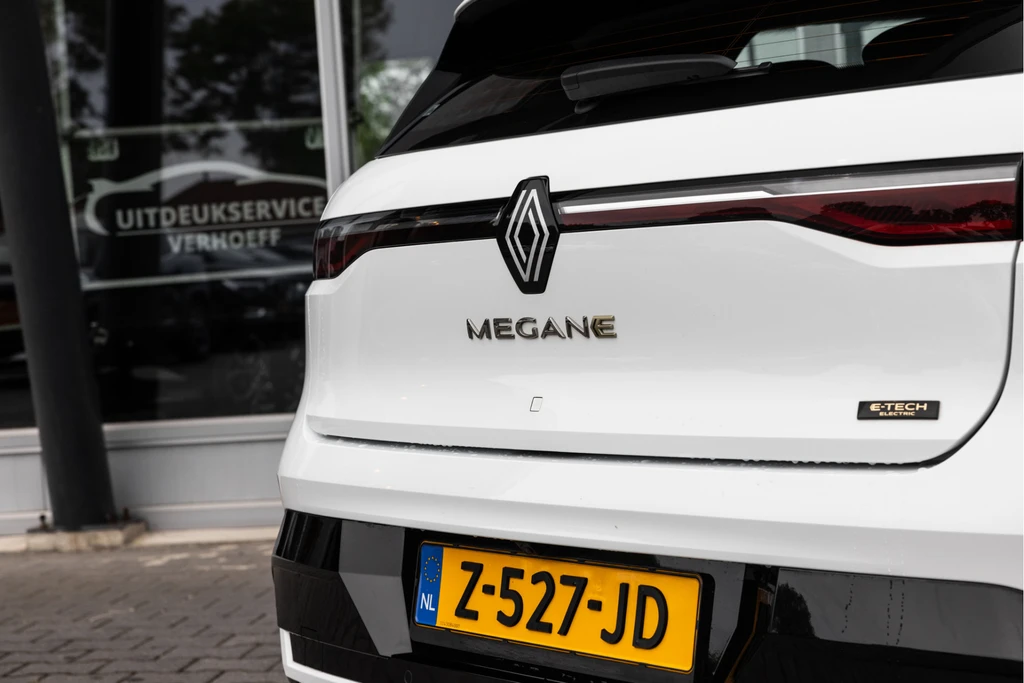 Renault Megane E-Tech – foto 8