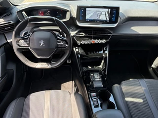 Peugeot 208 – thumbnail 8