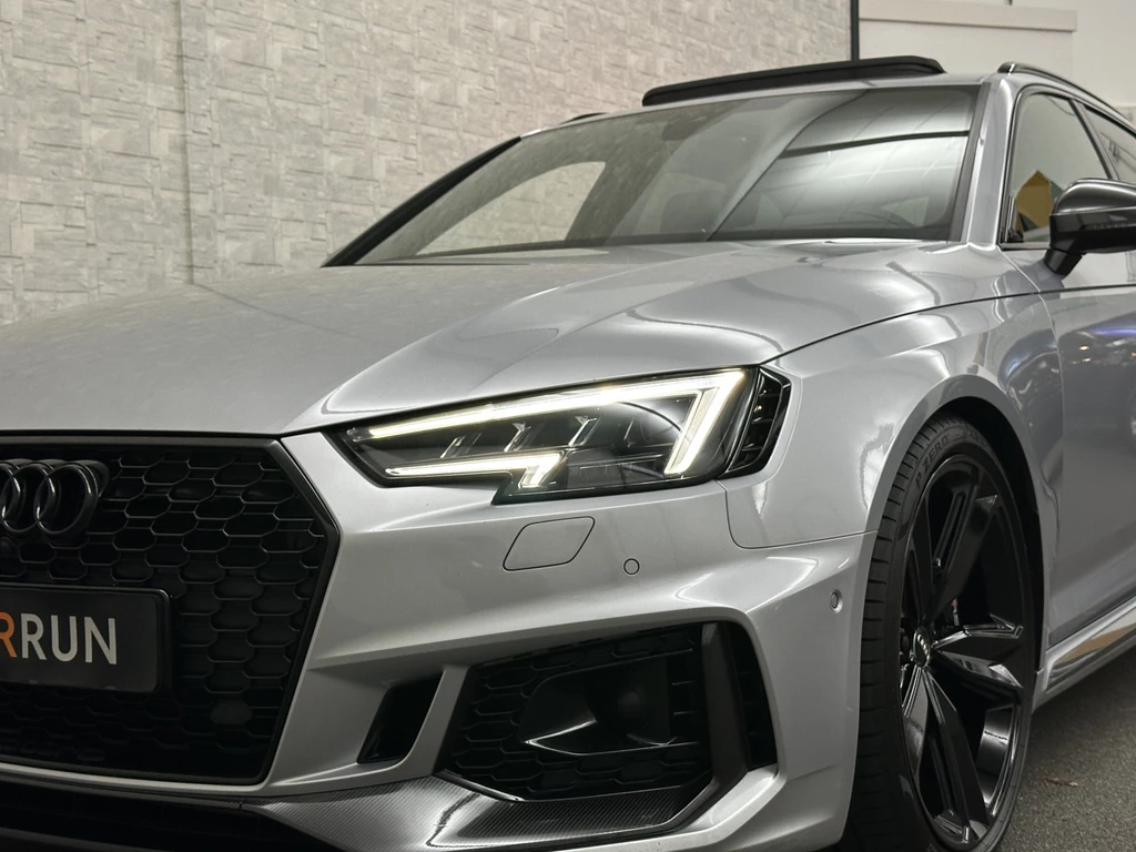 Audi RS4 – foto 3