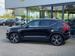Volvo XC40 – thumbnail 2