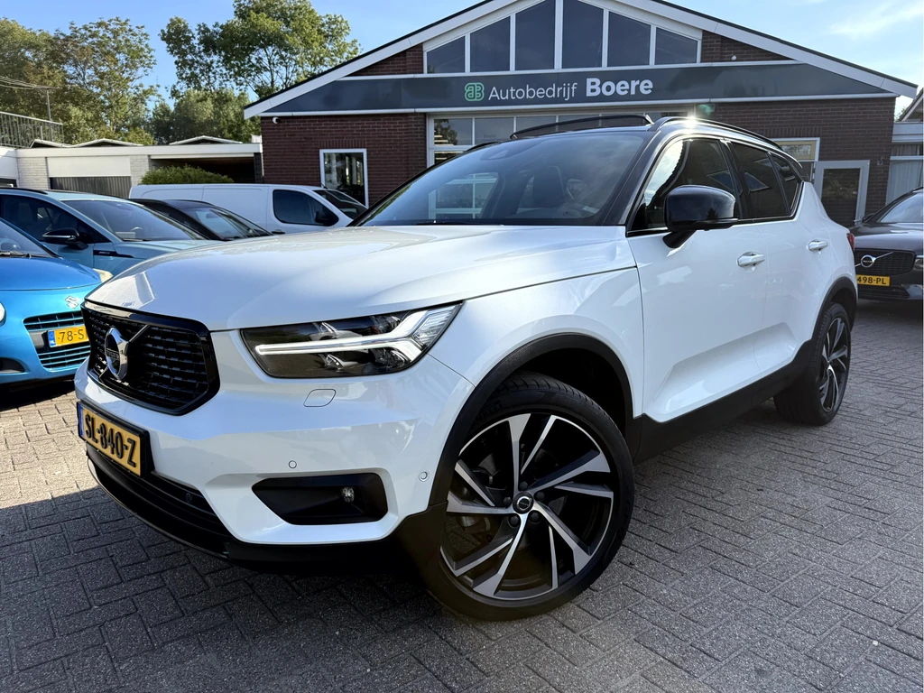 Volvo XC40 – foto 1