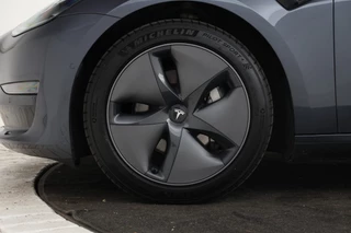 Tesla Model 3 – thumbnail 6