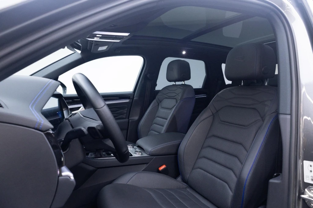 Volkswagen Touareg – foto 9