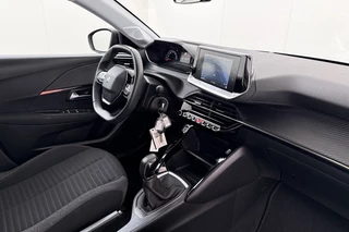 Peugeot 208 – thumbnail 14