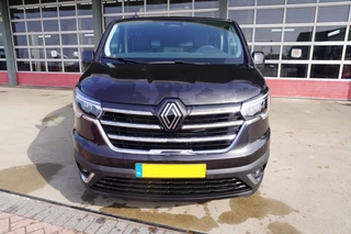 Renault Trafic – thumbnail 11