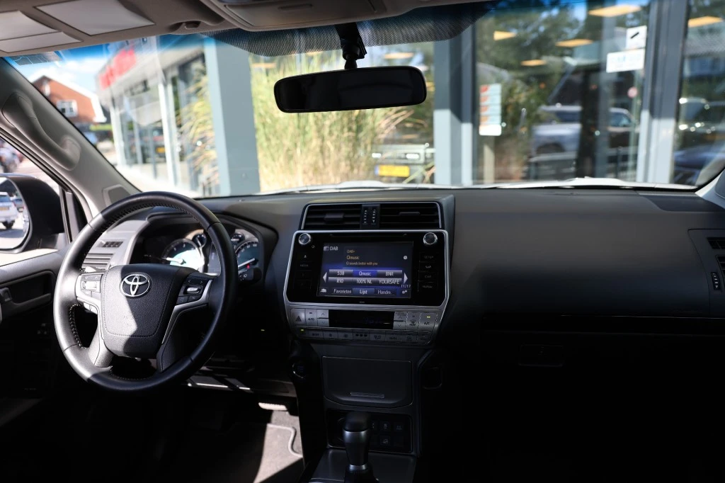 Toyota Land Cruiser – foto 22