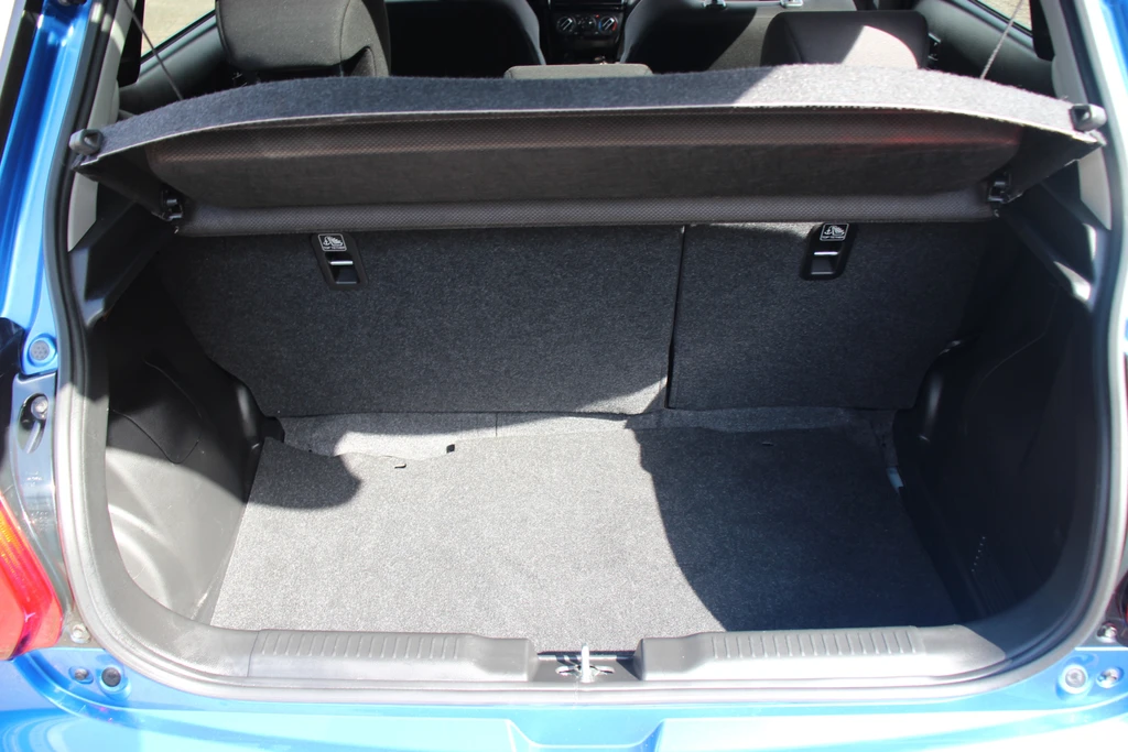 Suzuki Swift – foto 13