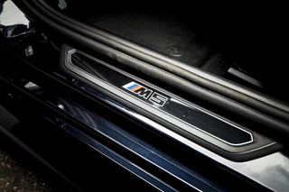 BMW M5 – thumbnail 17