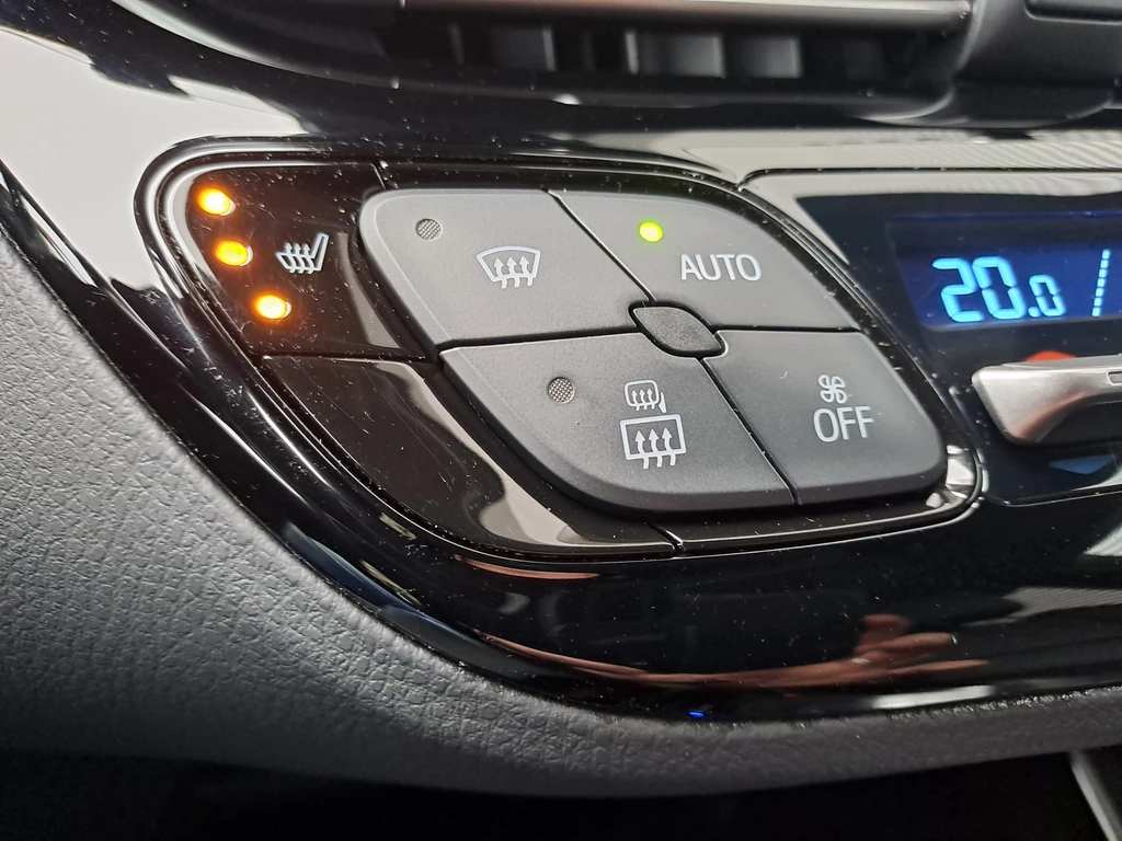 Toyota C-HR – foto 35