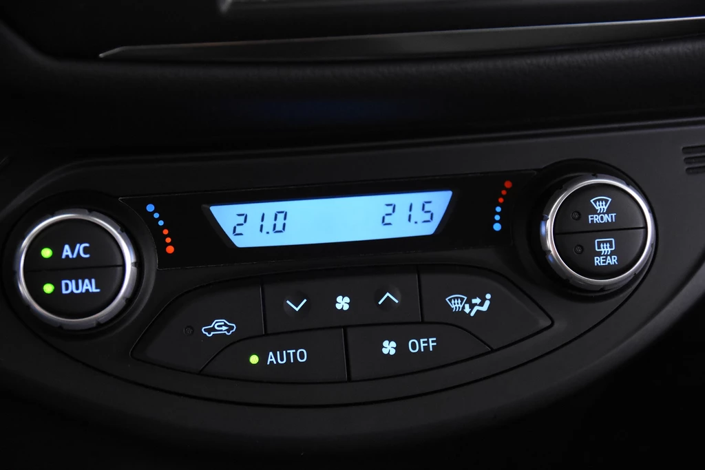 Toyota Yaris – foto 24