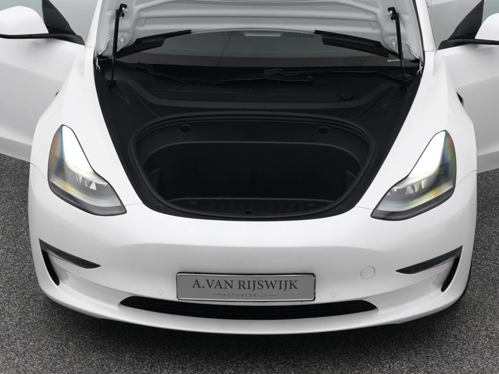 Tesla Model 3 – foto 34