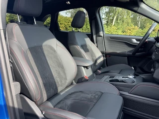 Ford Kuga – thumbnail 11