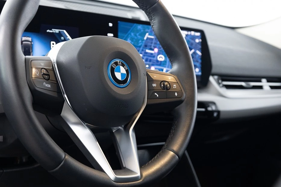 BMW iX2 – foto 19