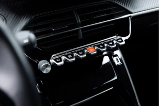 Peugeot 2008 – thumbnail 19
