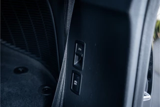 Audi R8 – thumbnail 38