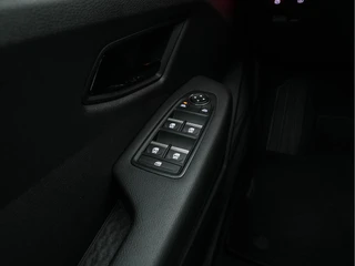 Renault Megane E-Tech – thumbnail 24