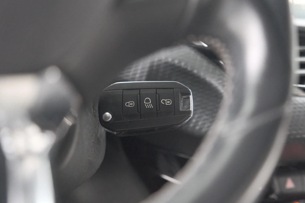 Peugeot 208 – foto 26